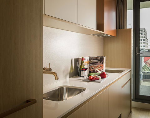 Brady Hotels Central Melbourne - New South Wales Tourism  17