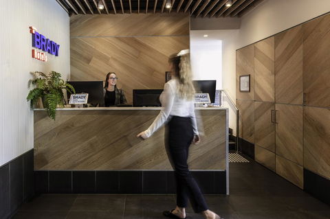 Brady Hotels Central Melbourne - New South Wales Tourism  12