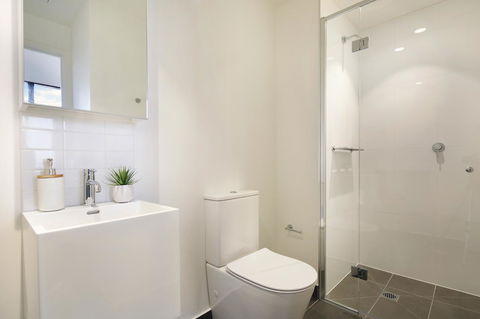 Experience Platinum Hotel Apartments - New South Wales Tourism  27