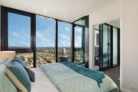 Experience Platinum Hotel Apartments - New South Wales Tourism  23