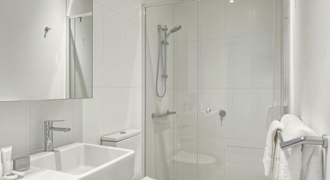 Experience Platinum Hotel Apartments - New South Wales Tourism  24