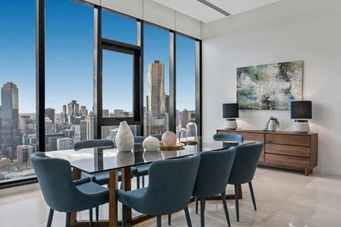 Experience Platinum Hotel Apartments - New South Wales Tourism  8