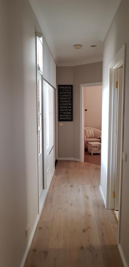 Oxford Rise Apartment - New South Wales Tourism  8