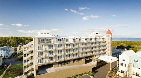 Deep Blue Hotel & Hot Springs - New South Wales Tourism  40