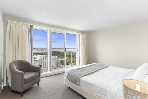 Deep Blue Hotel & Hot Springs - New South Wales Tourism  26