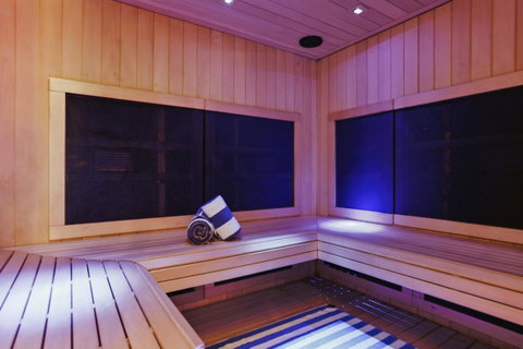 Deep Blue Hotel & Hot Springs - New South Wales Tourism  15