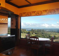 A Cottage with a View at Tudor Ridge - New South Wales Tourism 