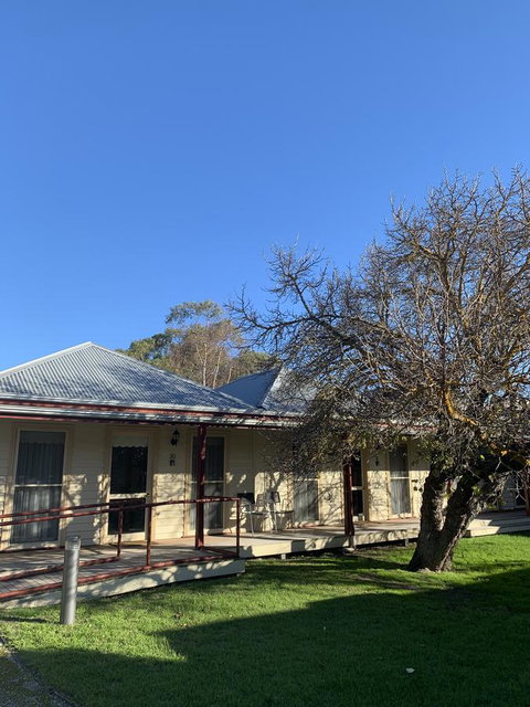 Dunkeld Studio Accommodation - New South Wales Tourism  0