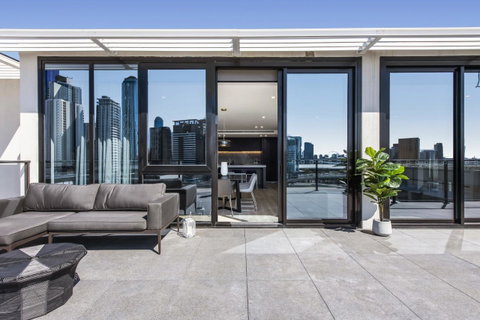 Melbourne City Apartments - Teri - New South Wales Tourism  16