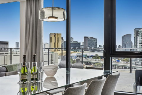 Melbourne City Apartments - Teri - New South Wales Tourism  2