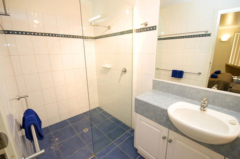 Anchorage Motel & Villas Lorne - New South Wales Tourism  13