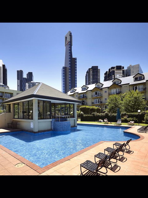 Melbourne Luxury Paradise - New South Wales Tourism  12