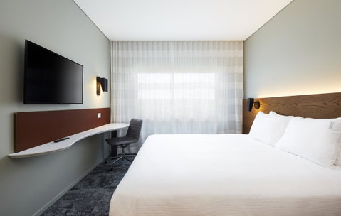 Holiday Inn Express Melbourne Southbank, An IHG Hotel - New South Wales Tourism  13