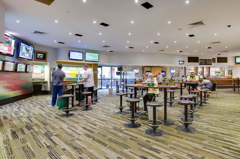 Nightcap At Seaford Hotel - New South Wales Tourism  40
