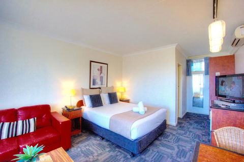 The Sandridge Motel - New South Wales Tourism  9