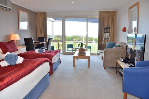 The Sandridge Motel - New South Wales Tourism  20