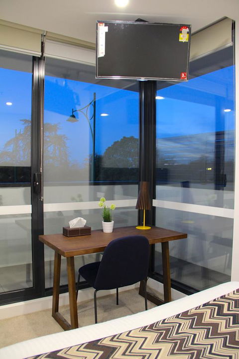Whitehorse Apartments Hotel - New South Wales Tourism  17