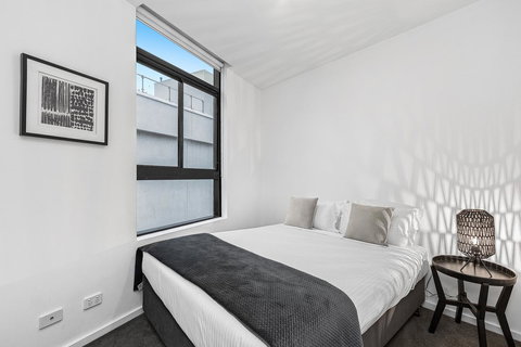 Melbourne Holiday Apartments Flinders Wharf - New South Wales Tourism  20