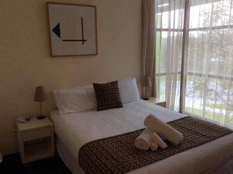 Phillip Island Apartments - New South Wales Tourism  24