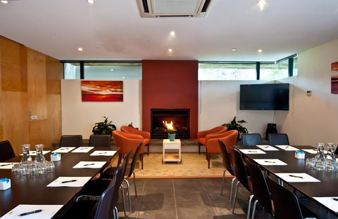 Phillip Island Apartments - New South Wales Tourism  15