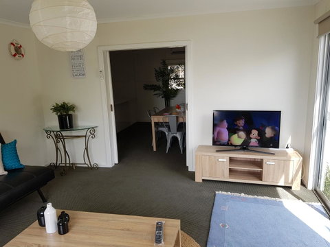 Dromana Holiday Beach House - New South Wales Tourism  11