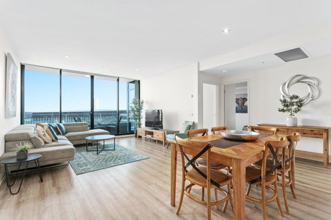Waterfront Melbourne Apartments - New South Wales Tourism  4