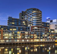 Waterfront Melbourne Apartments - New South Wales Tourism 