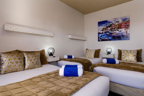Bendigo Oval Motel - New South Wales Tourism  9