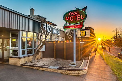 Bendigo Oval Motel - New South Wales Tourism  0
