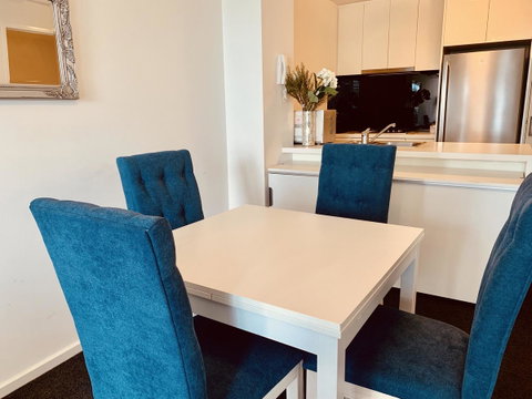Luxury Apartments With View - New South Wales Tourism  12