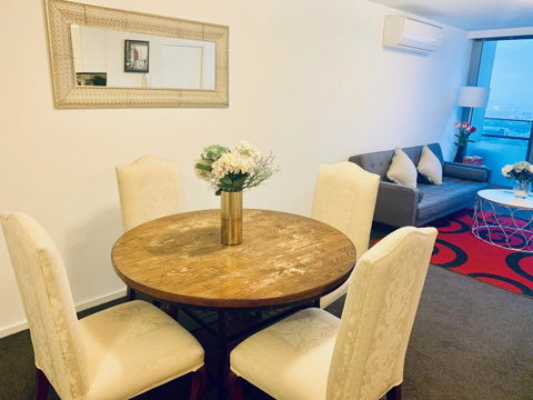 Luxury Apartments With View - New South Wales Tourism  34