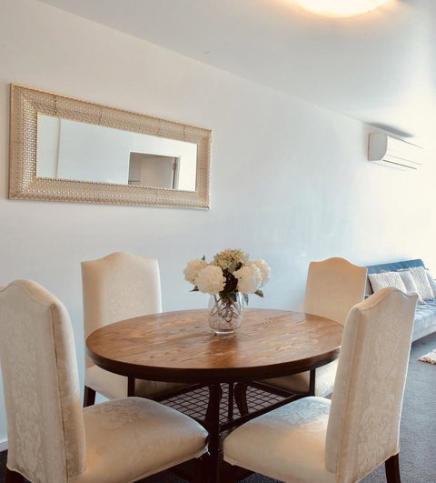 Luxury Apartments With View - New South Wales Tourism  15