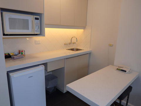 City Limits Hotel Apartments - New South Wales Tourism  19