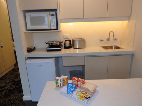 City Limits Hotel Apartments - New South Wales Tourism  20