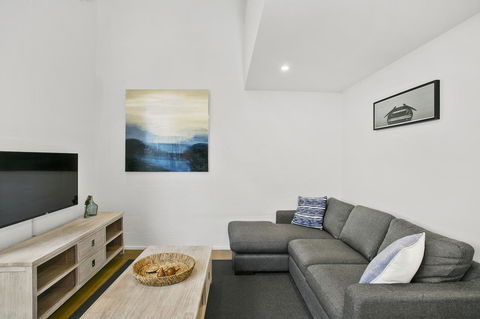 Terrace Lofts Apartments - New South Wales Tourism  5