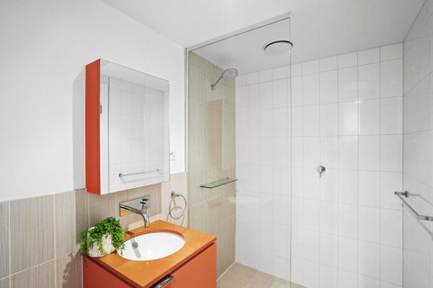 Complete Host Tiara Apartments - New South Wales Tourism  3