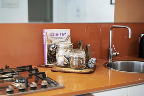 Complete Host Tiara Apartments - New South Wales Tourism  6