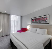 Travelodge Hotel Melbourne Docklands - New South Wales Tourism 