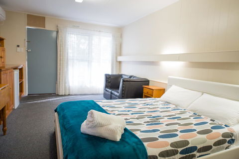 Gariwerd Motel - New South Wales Tourism  15