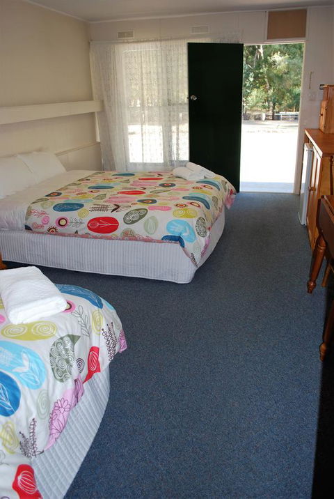 Gariwerd Motel - New South Wales Tourism  43