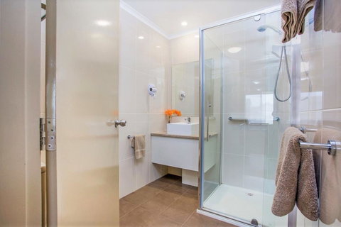 Comfort Inn Warrnambool International - New South Wales Tourism  3
