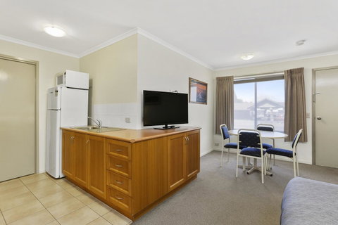 Comfort Inn Warrnambool International - New South Wales Tourism  31