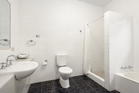 The International Motel Apollo Bay - New South Wales Tourism  11