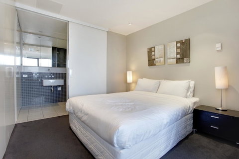 Corporate Keys - Freshwater Place - New South Wales Tourism  27