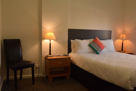 CROWN CENTRAL BUSINESS DISTRICT MOTEL - NO UNDER 18s - New South Wales Tourism  33