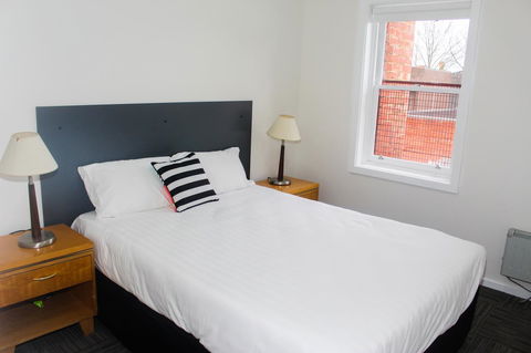 CROWN CENTRAL BUSINESS DISTRICT MOTEL - NO UNDER 18s - New South Wales Tourism  41