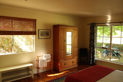 Merrimeet Cottages - New South Wales Tourism  44