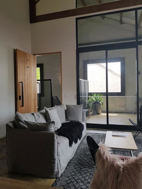 THE WAREHOUSE APARTMENTS - New South Wales Tourism  1