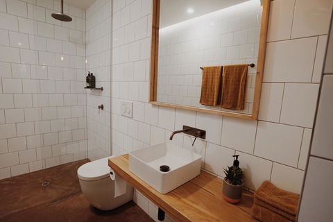 THE WAREHOUSE APARTMENTS - New South Wales Tourism  10