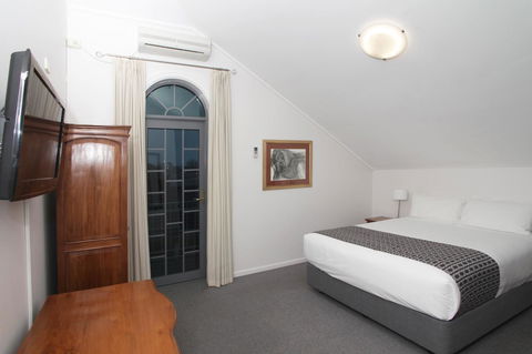 Quality Inn & Suites The Menzies - New South Wales Tourism  28